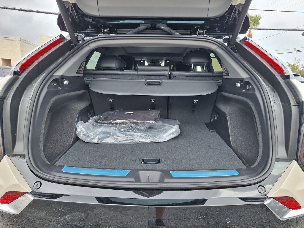 New 2027 Cadillac Optiq Premium Luxury RWD image 26