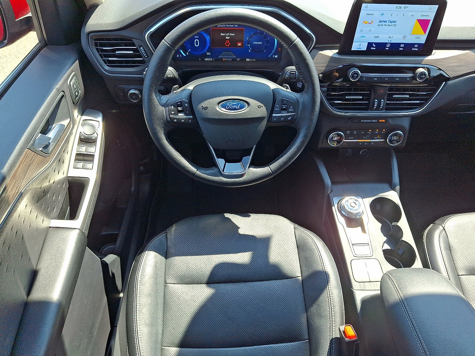 Used 2020 Ford Escape Titanium image 11