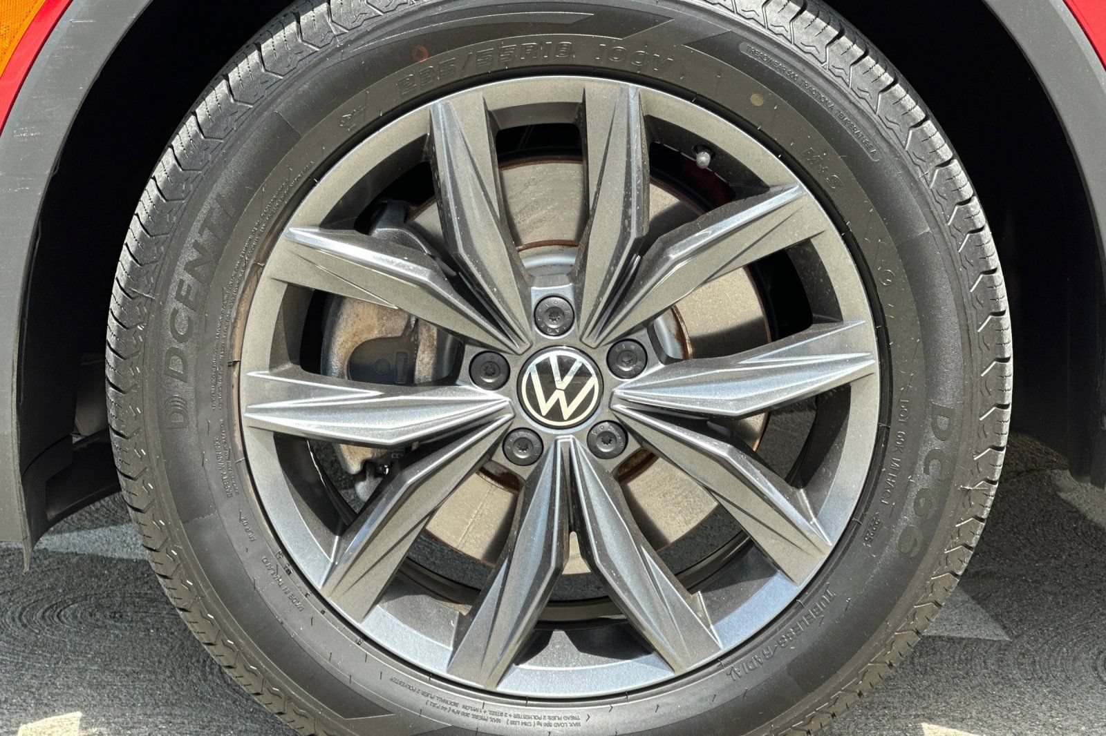 Used 2023 Volkswagen Tiguan SE FWD image 27
