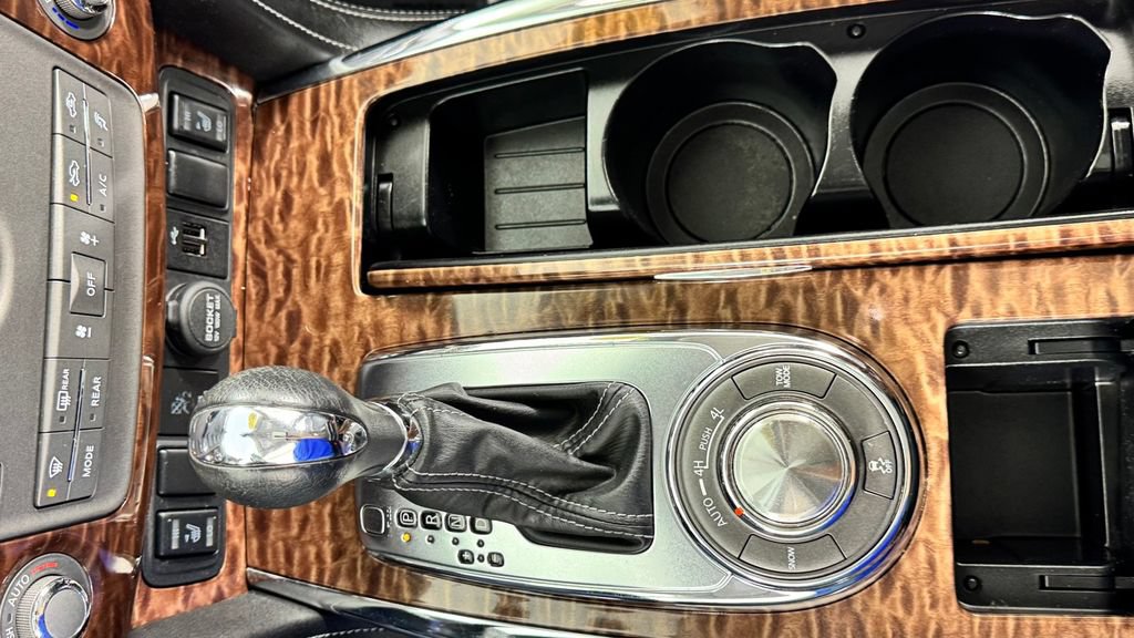 Used 2019 Nissan Armada SL w/ Premium Package AWD/4WD image 33