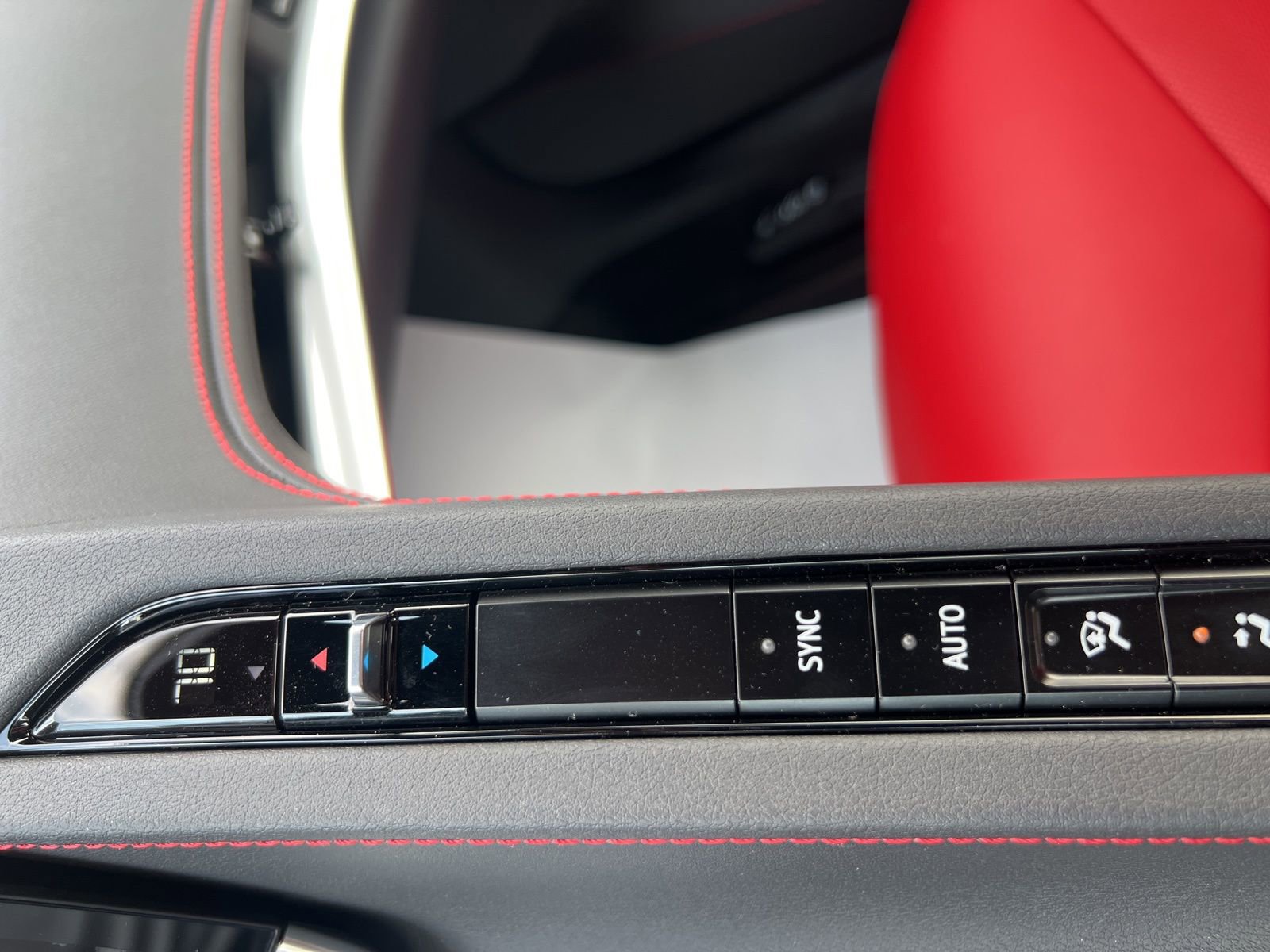 Used 2023 Chevrolet Corvette Stingray Coupe w/ Z51 Performance Package image 25