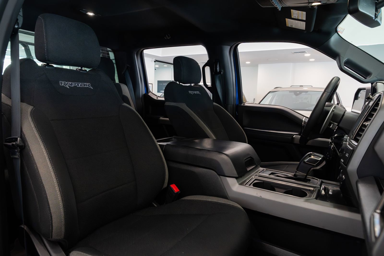 Used 2018 Ford F150 Raptor AWD/4WD image 23