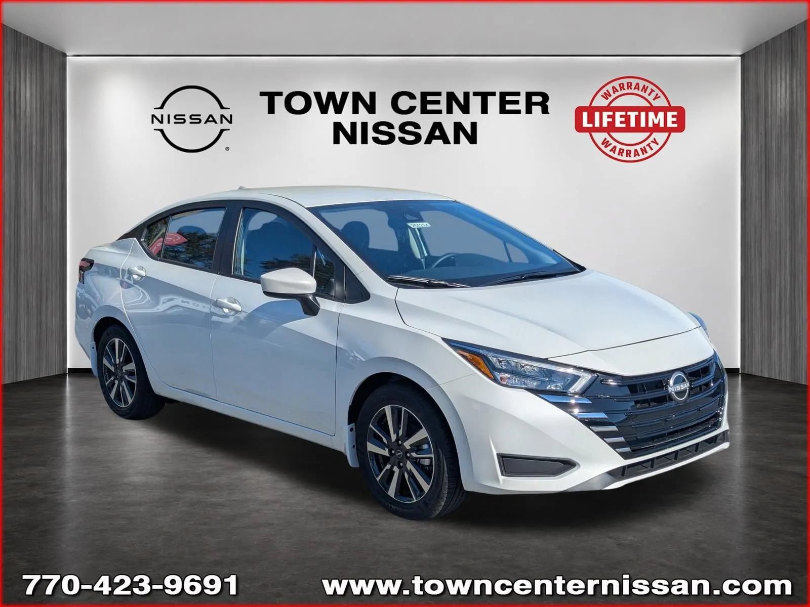 New 2025 Nissan Versa SV w/ Trunk Package