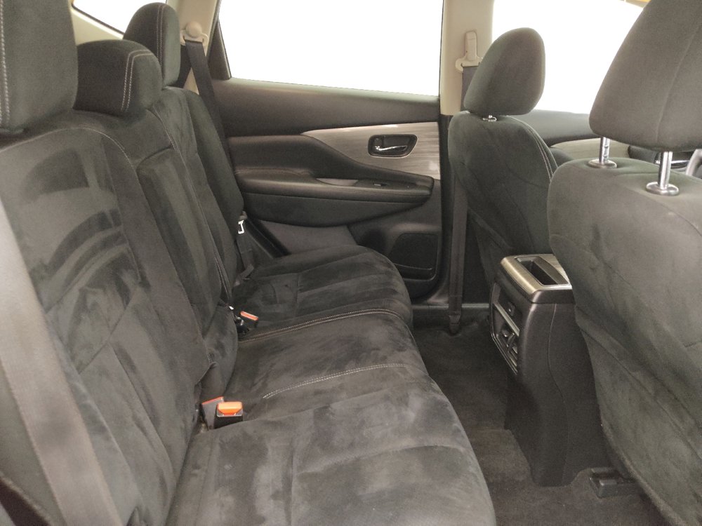 Used 2018 Nissan Murano S image 19