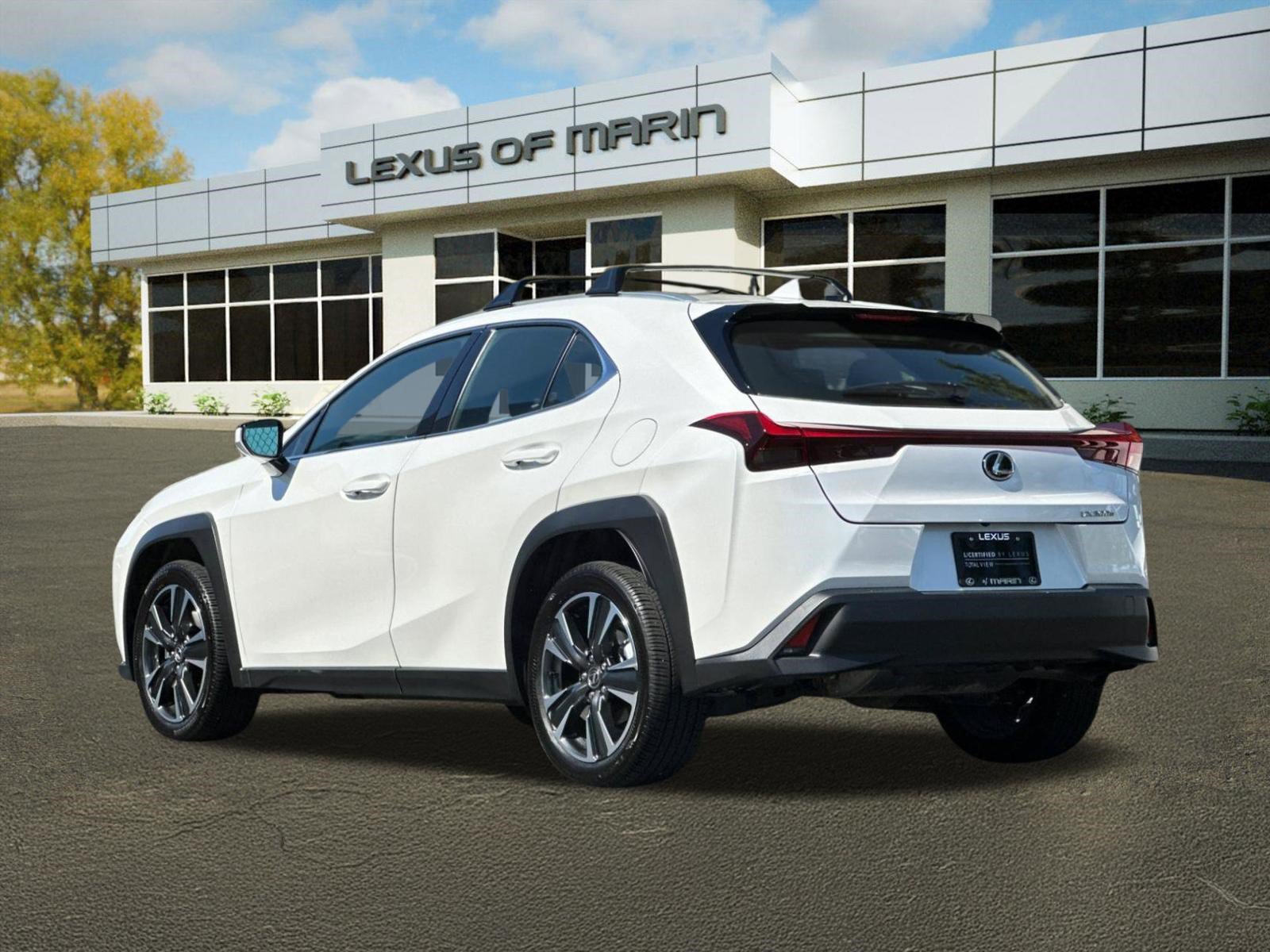 Used 2025 Lexus UX 300h FWD w/ Accessory Package (Z2) image 3
