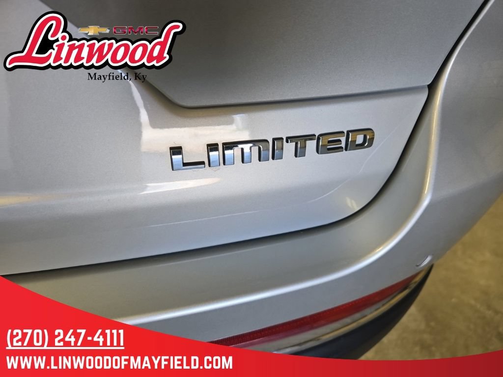 Used 2023 Jeep Grand Cherokee Limited AWD/4WD image 10