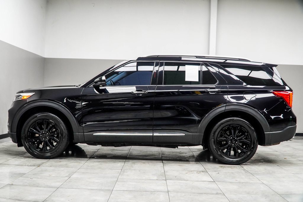 Used 2022 Ford Explorer Limited w/ Equipment Group 301A image 10