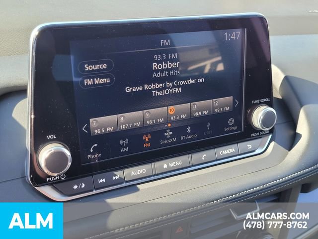 Used 2024 Nissan Rogue SV image 22