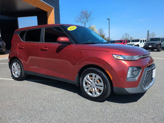 Used 2020 Kia Soul LX FWD image 2