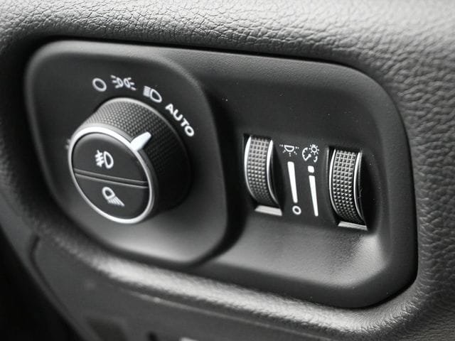 New 2026 RAM 1500 Big Horn AWD/4WD image 33