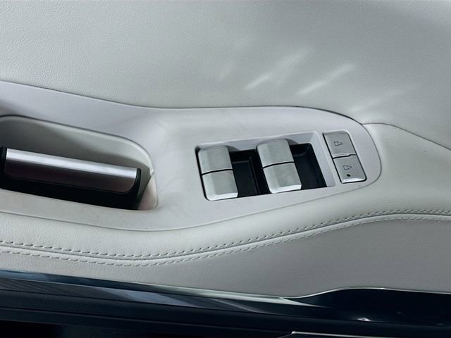 New 2025 Lincoln Navigator L Reserve image 18