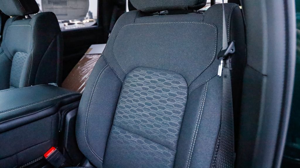 New 2026 RAM 1500 Classic Warlock AWD/4WD image 29