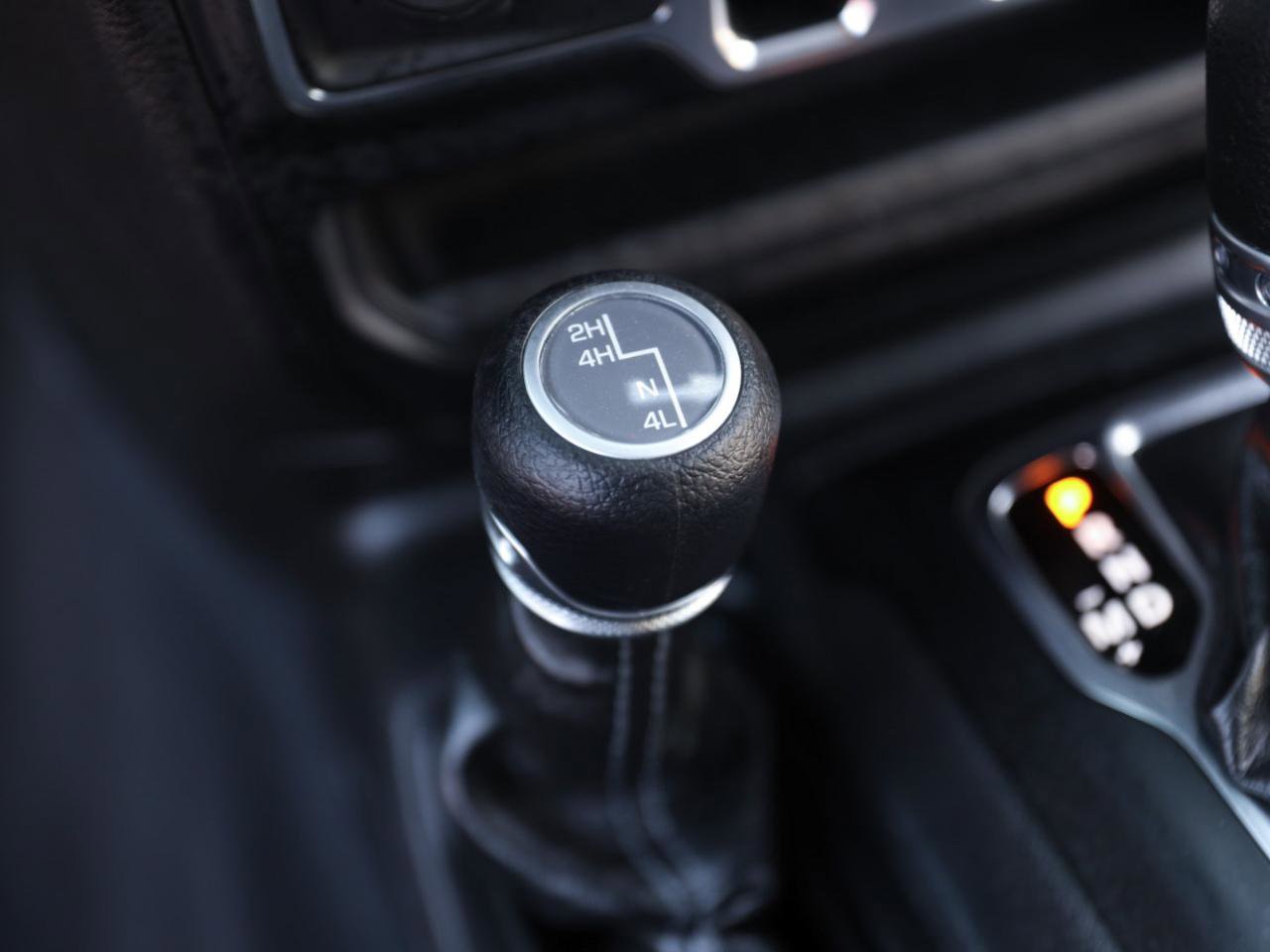 Used 2024 Jeep Wrangler Sahara AWD/4WD image 48