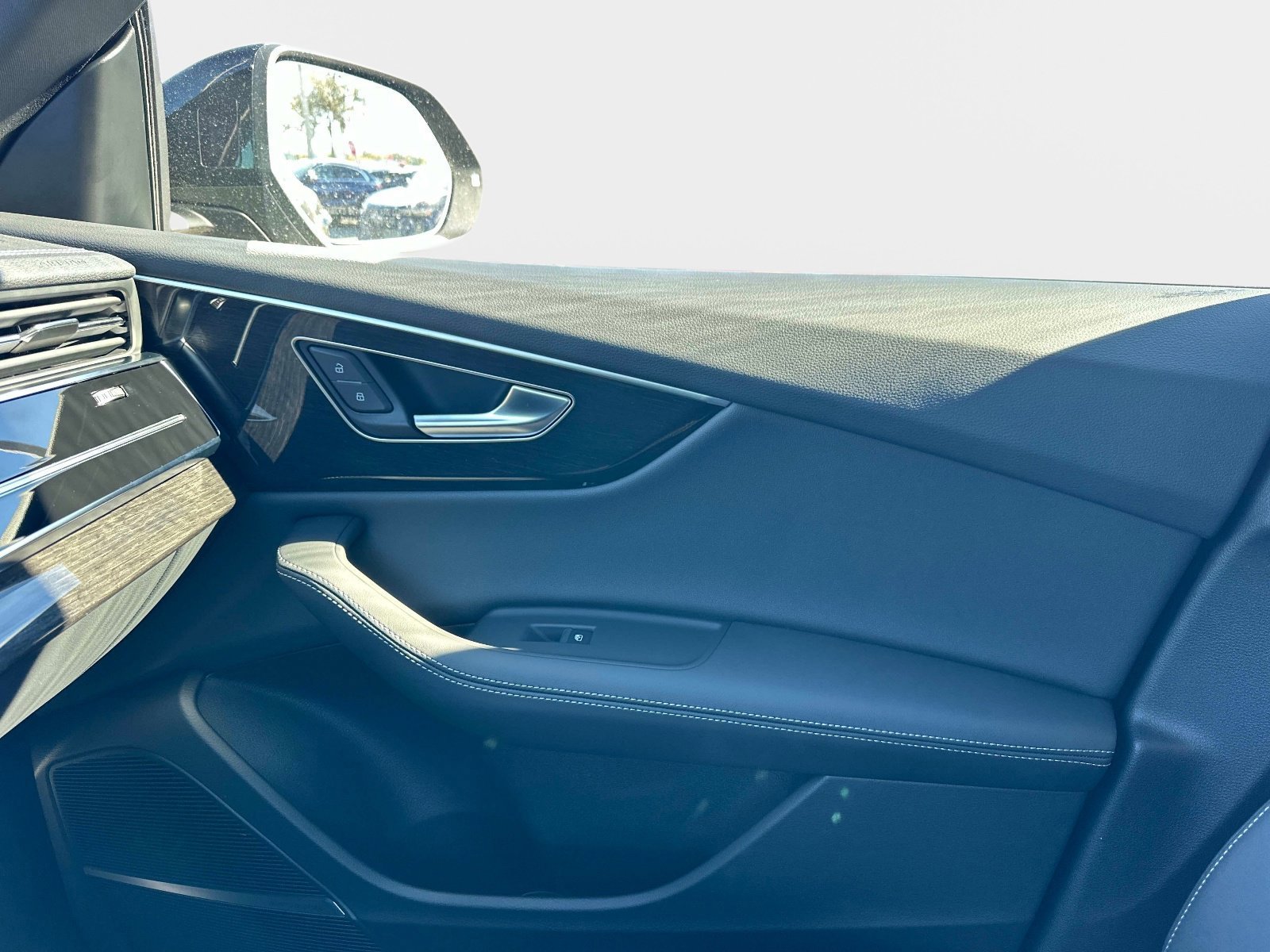 New 2026 Audi Q8 Premium Plus AWD/4WD image 24