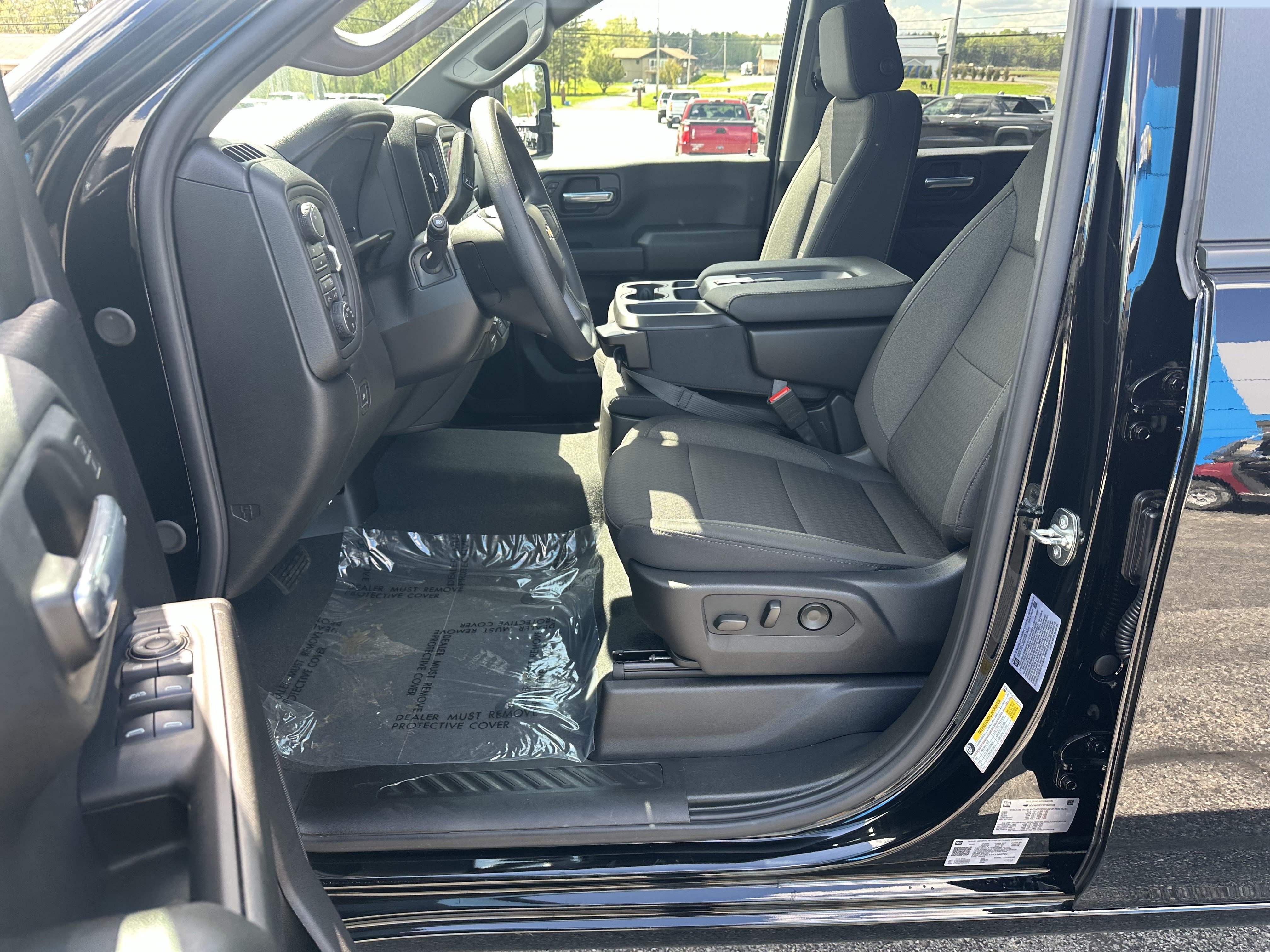 New 2026 Chevrolet Silverado 2500 Custom w/ Custom Value Package AWD/4WD image 12