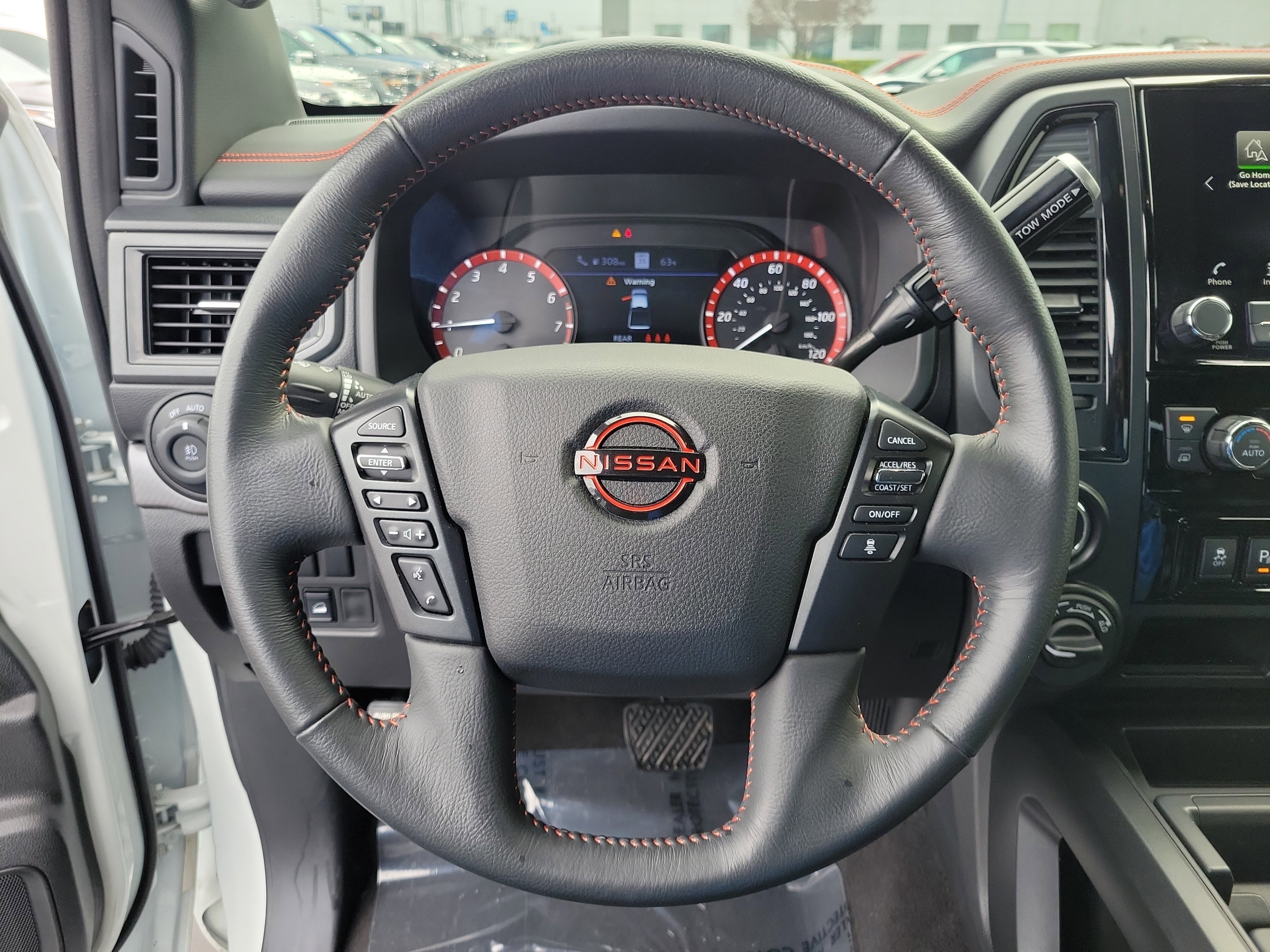 Used 2024 Nissan Titan PRO-4X w/ Off Road Protection Package image 21