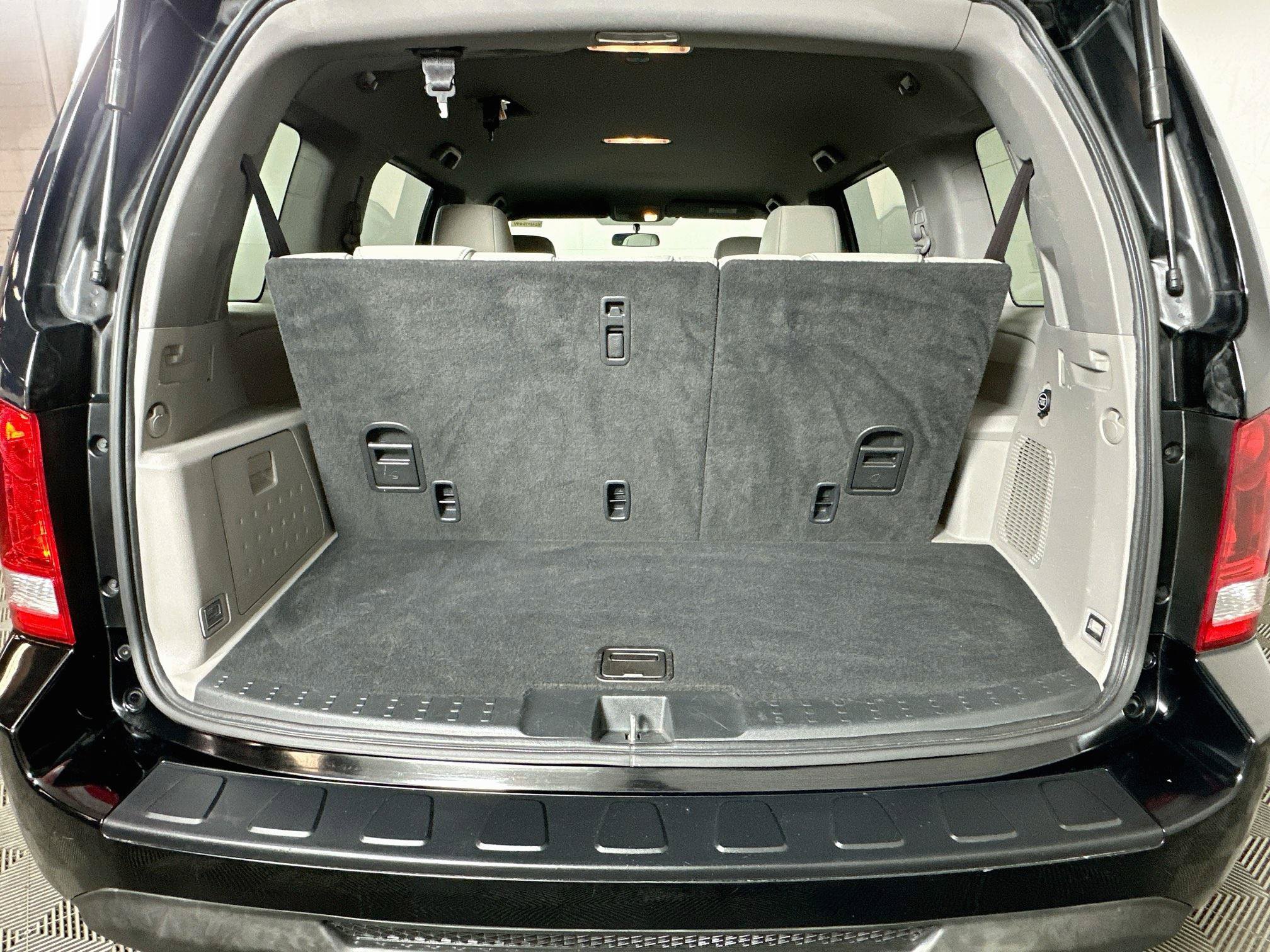 Used 2013 Honda Pilot LX image 25