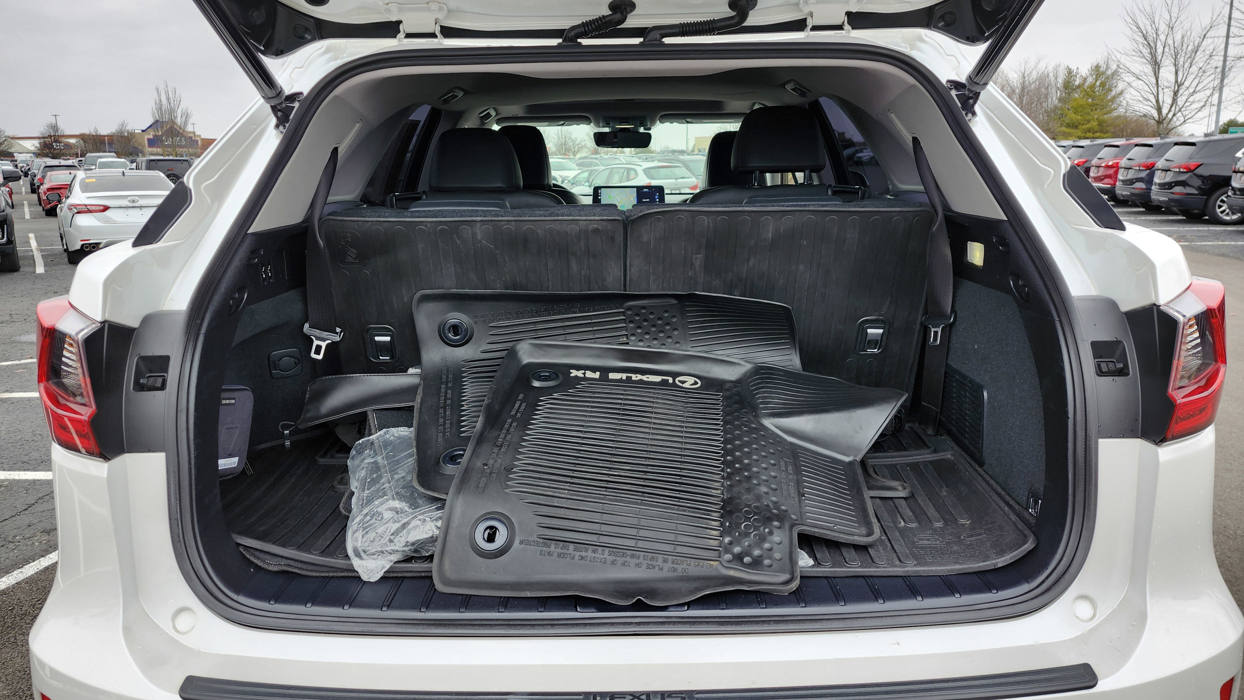 Used 2022 Lexus RX 450hL AWD w/ Premium Package image 27