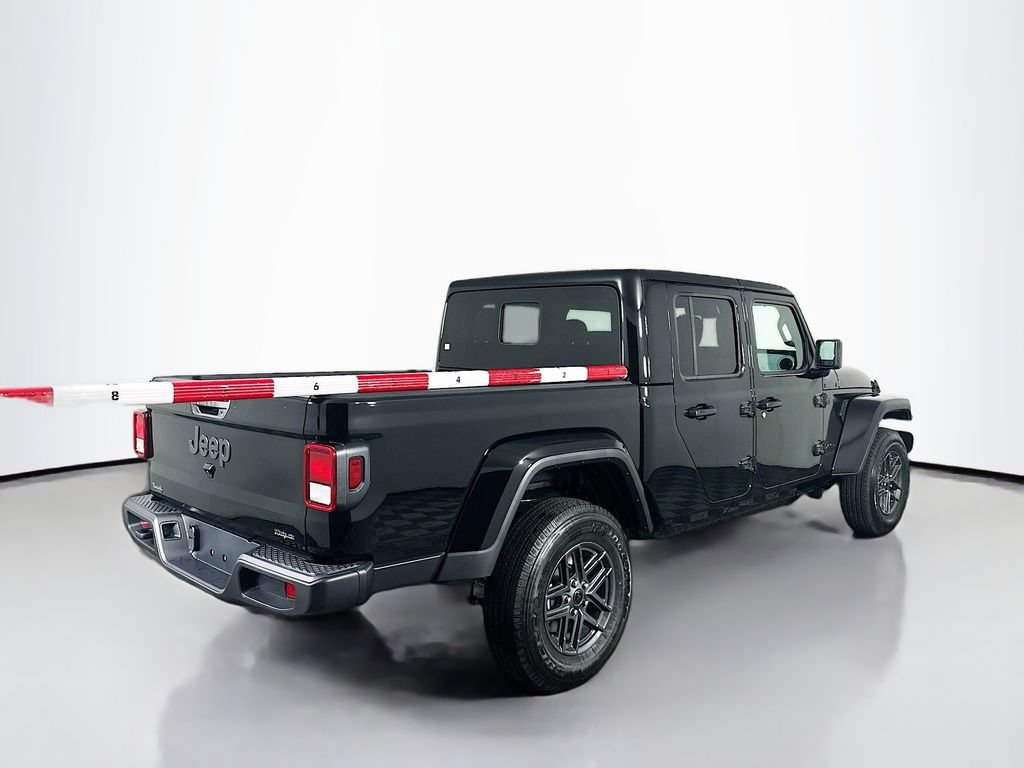 New 2025 Jeep Gladiator Sport AWD/4WD image 7