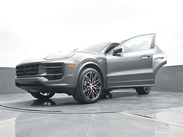 New 2026 Porsche Cayenne S image 30