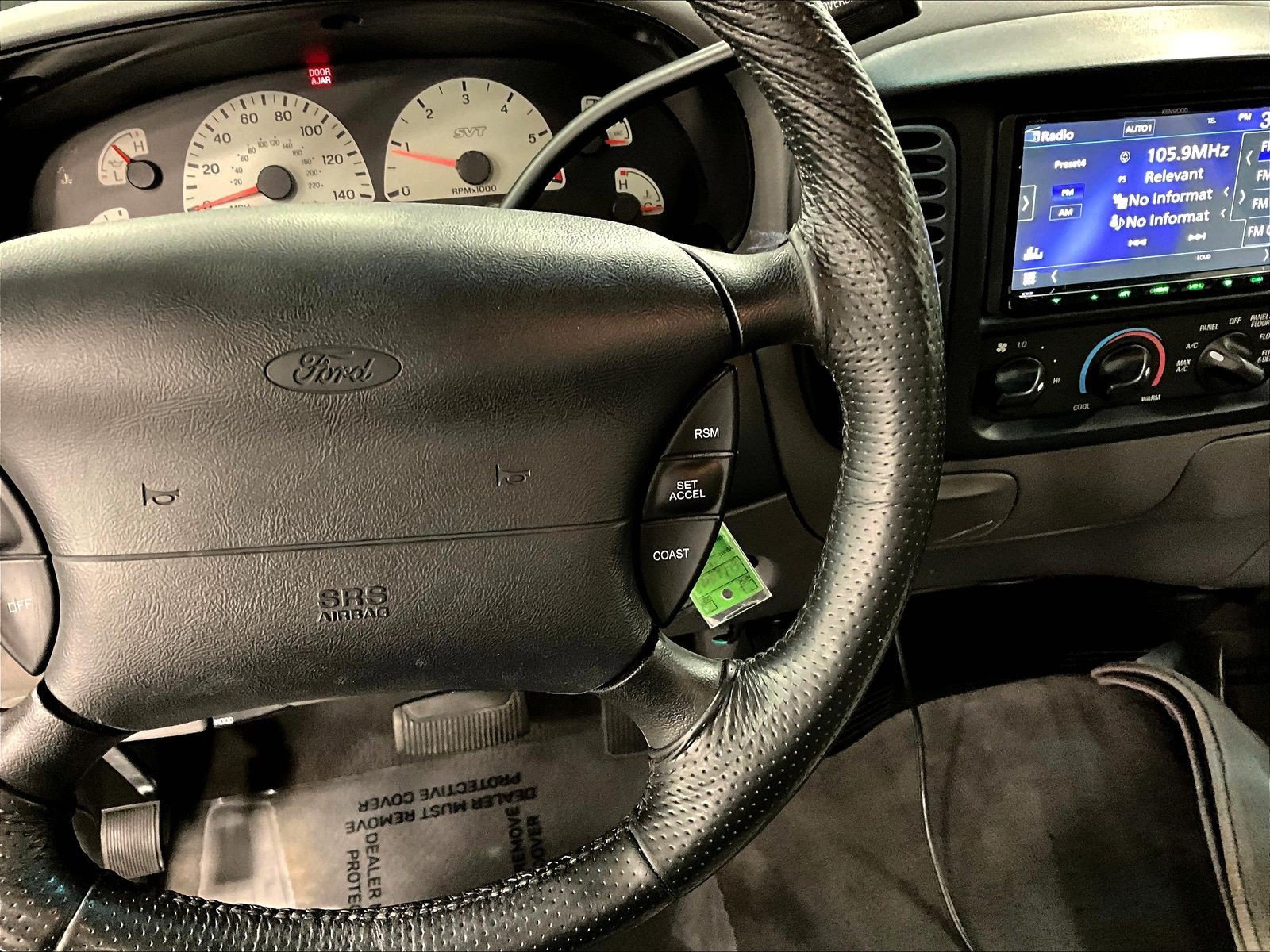 Used 2004 Ford F150 Lightning RWD image 9