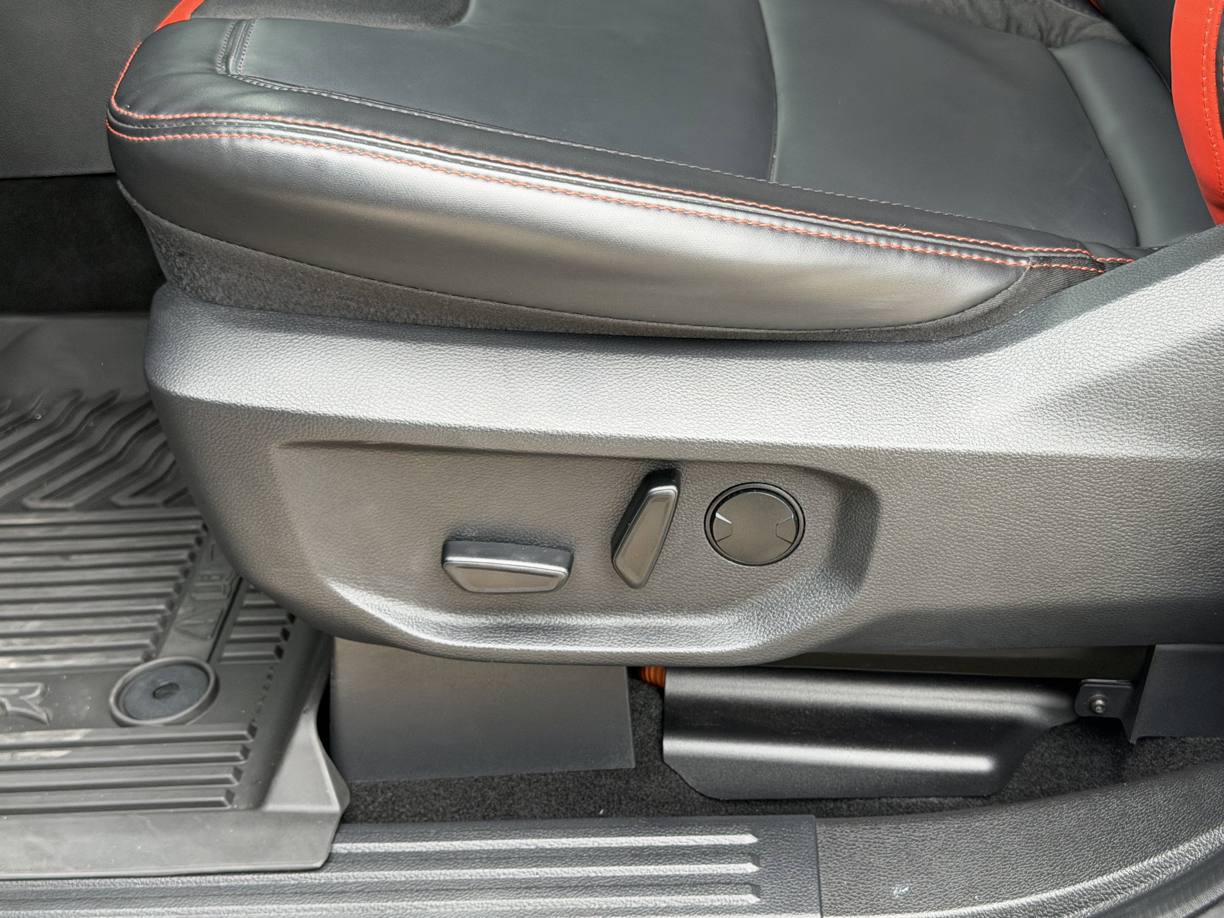 Used 2025 Ford Ranger Raptor image 17