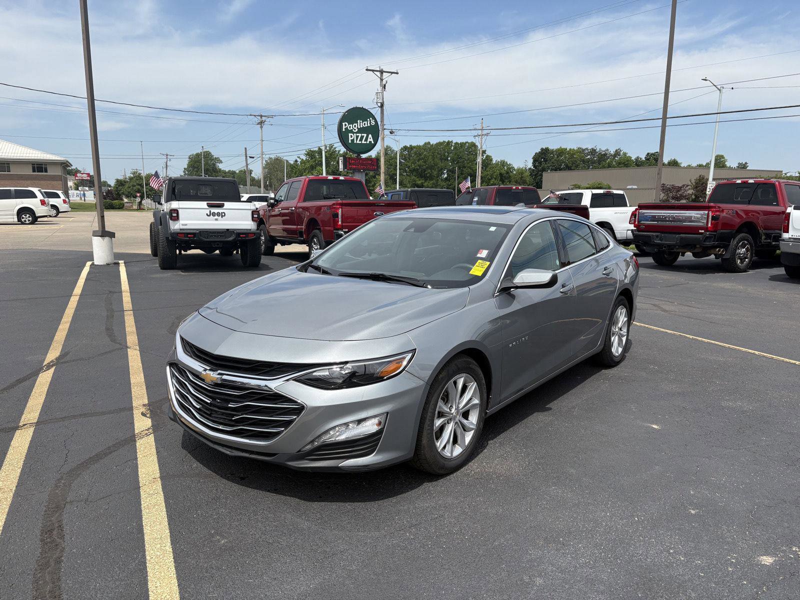 Used 2024 Chevrolet Malibu LT FWD image 4