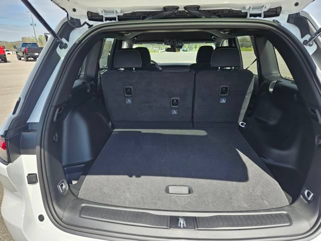 New 2026 Jeep Grand Cherokee Laredo RWD image 23