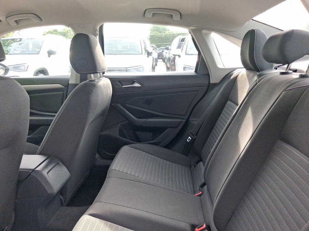 Certified 2024 Volkswagen Jetta S FWD image 14