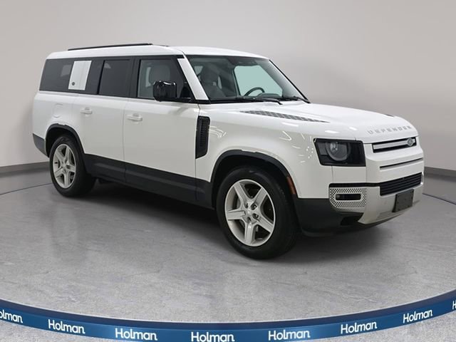 Used 2023 Land Rover Defender 130 SE AWD/4WD image 4