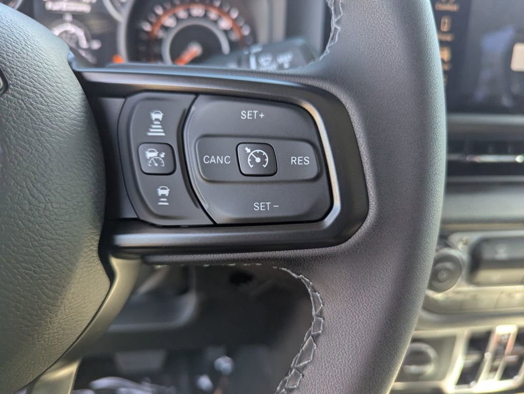 New 2026 Jeep Gladiator Sport image 18
