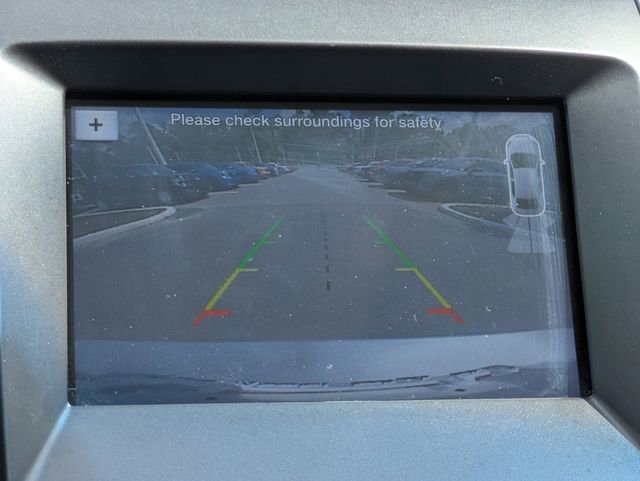 Used 2016 Ford Edge Titanium FWD image 20