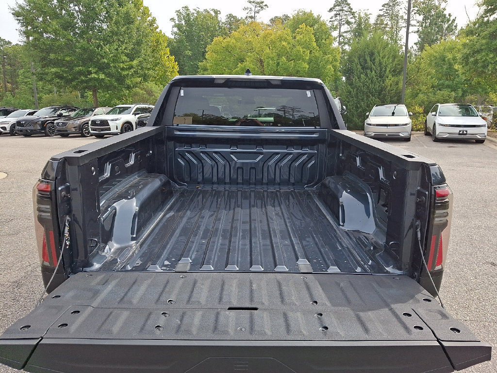 Used 2026 GMC Sierra EV Elevation AWD/4WD image 29