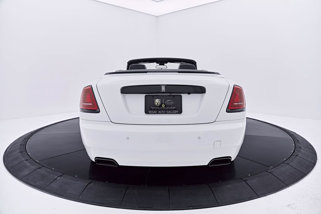 Used 2020 Rolls-Royce Dawn RWD image 23