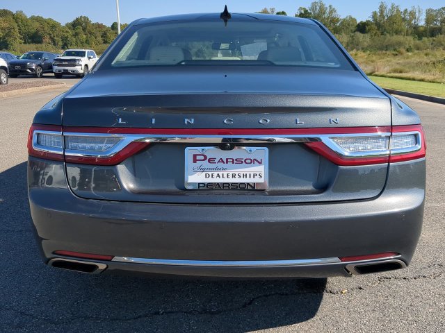 Used 2019 Lincoln Continental Reserve AWD/4WD image 6