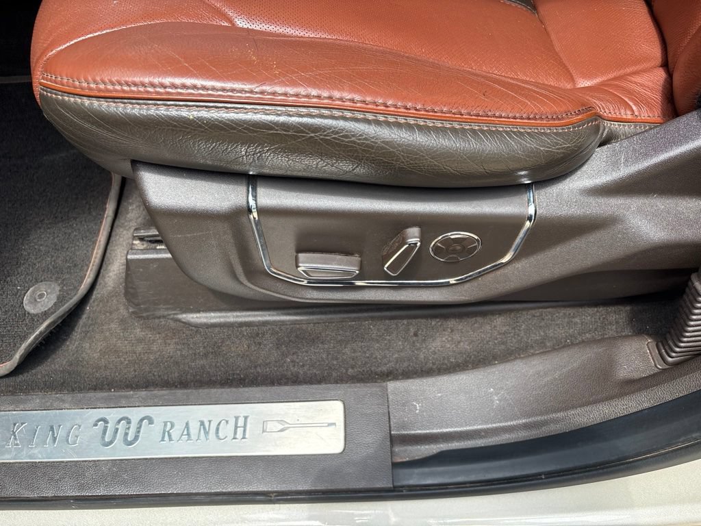 Used 2018 Ford F150 King Ranch w/ Equipment Group 601A Luxury AWD/4WD image 15