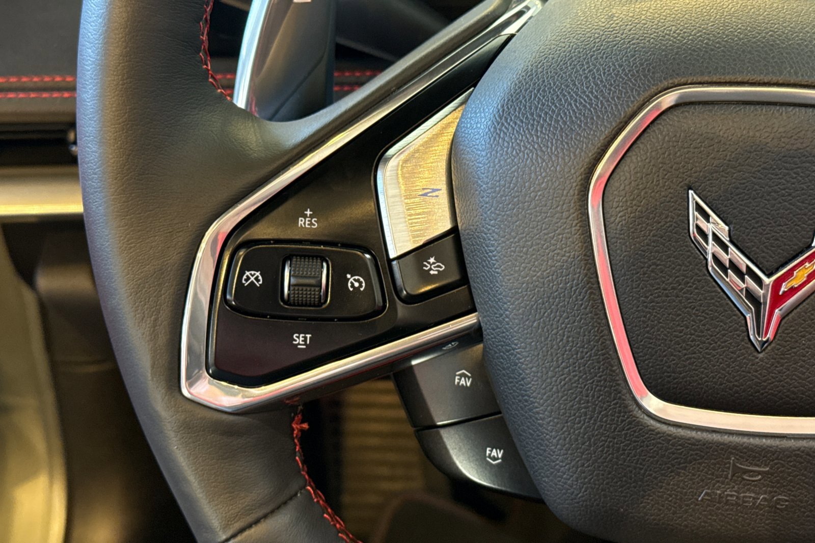 Used 2024 Chevrolet Corvette Stingray Preferred Conv w/ Z51 Performance Package image 24