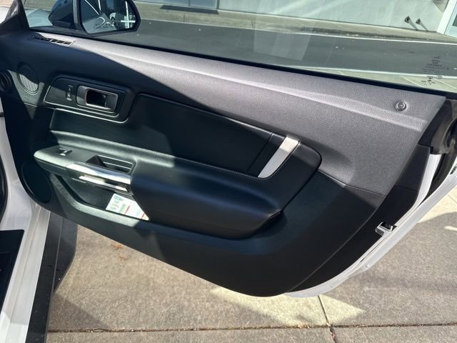 Used 2021 Ford Mustang Shelby GT500 w/ Technology Package image 30