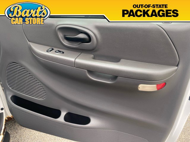 Used 1999 Ford F150 XLT image 11