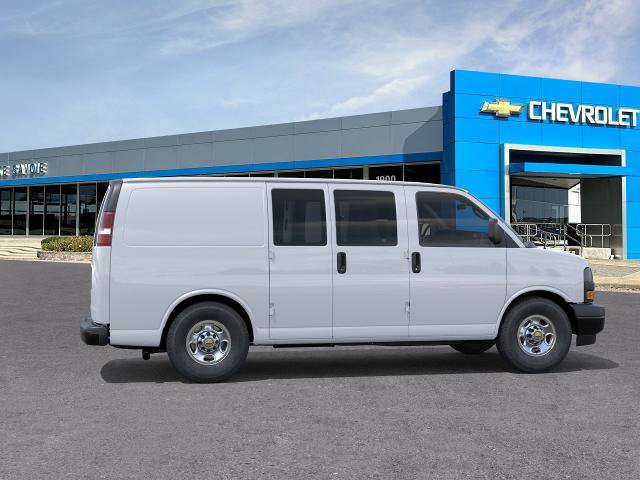 New 2026 Chevrolet Express 2500 w/ Driver Convenience Package RWD image 5