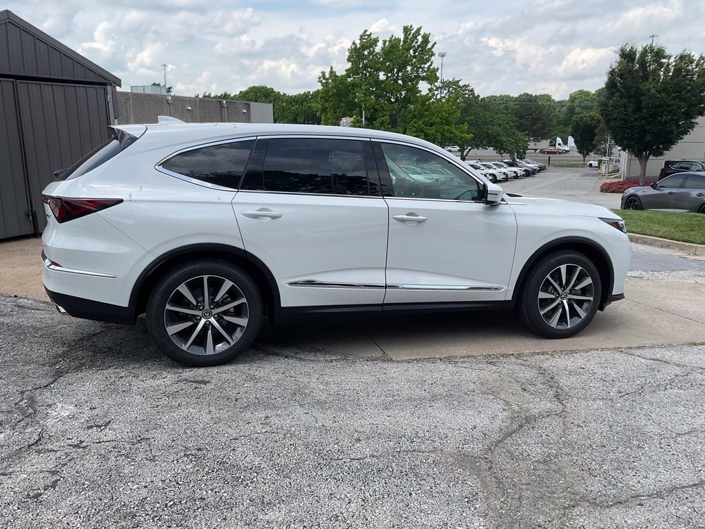 New 2026 Acura MDX w/ Technology Package AWD/4WD image 6