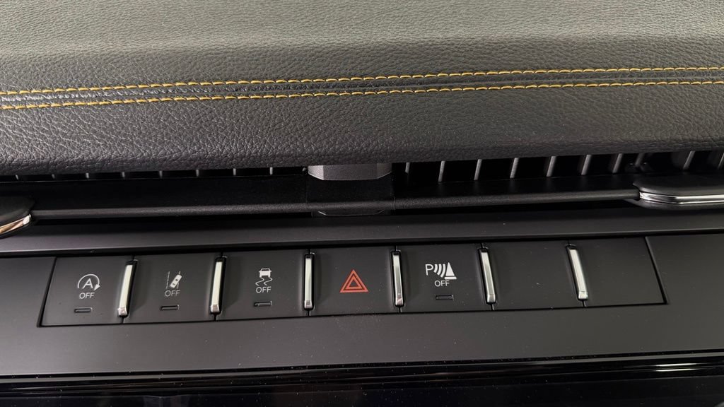 New 2026 Jeep Grand Cherokee Limited AWD/4WD image 22
