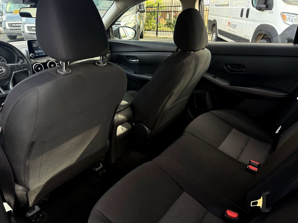 Used 2024 Nissan Sentra SV image 31
