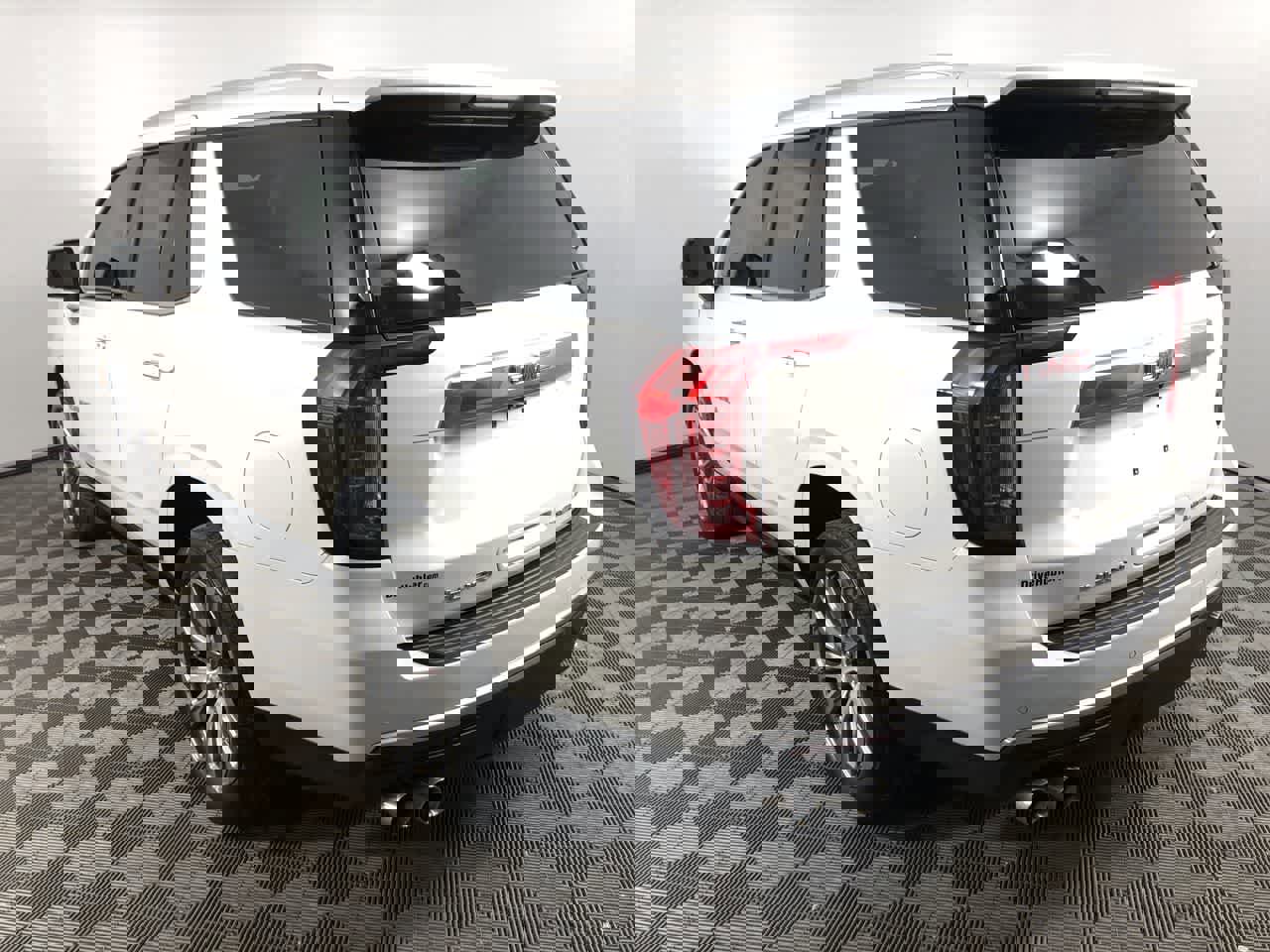 Used 2022 GMC Yukon Denali w/ Denali Premium Package image 6