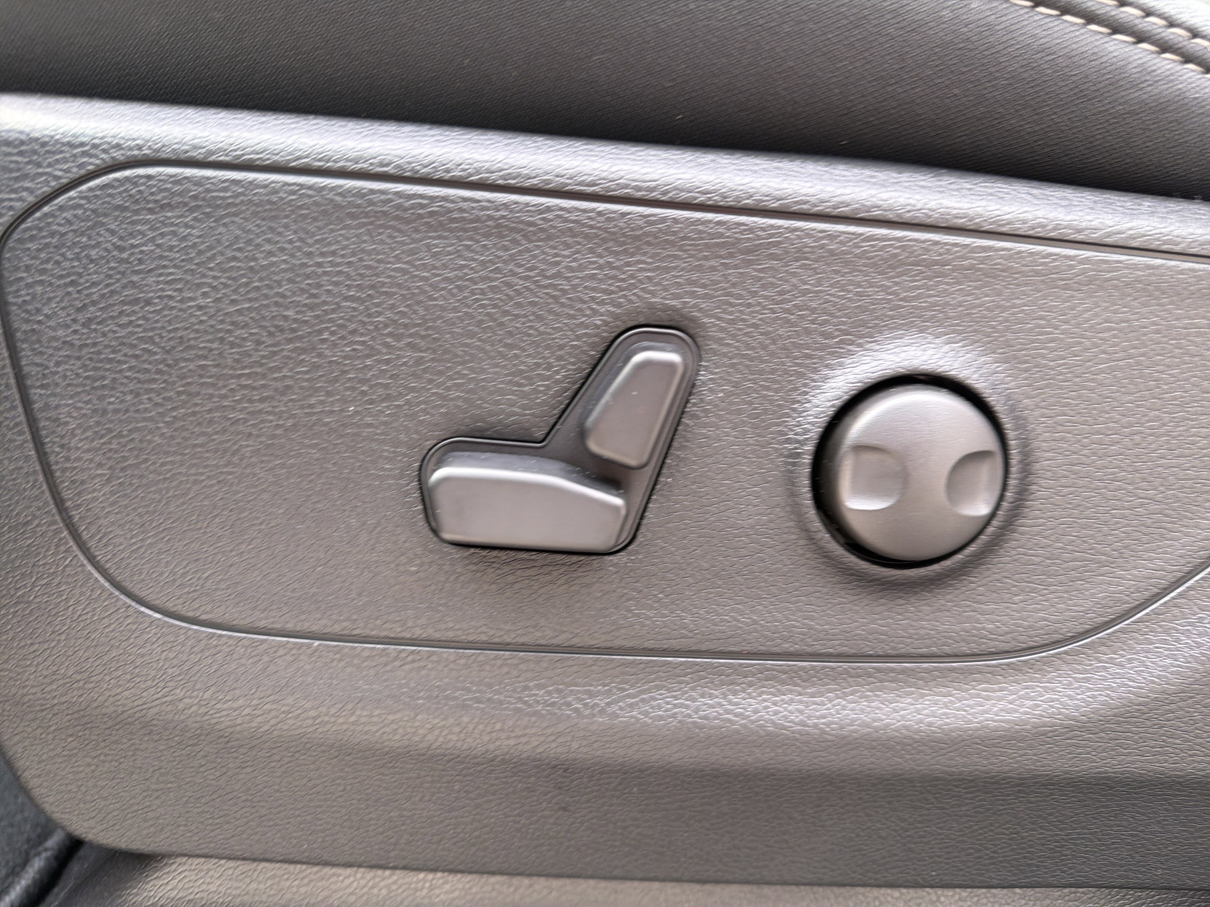 New 2026 RAM 1500 Big Horn AWD/4WD image 12