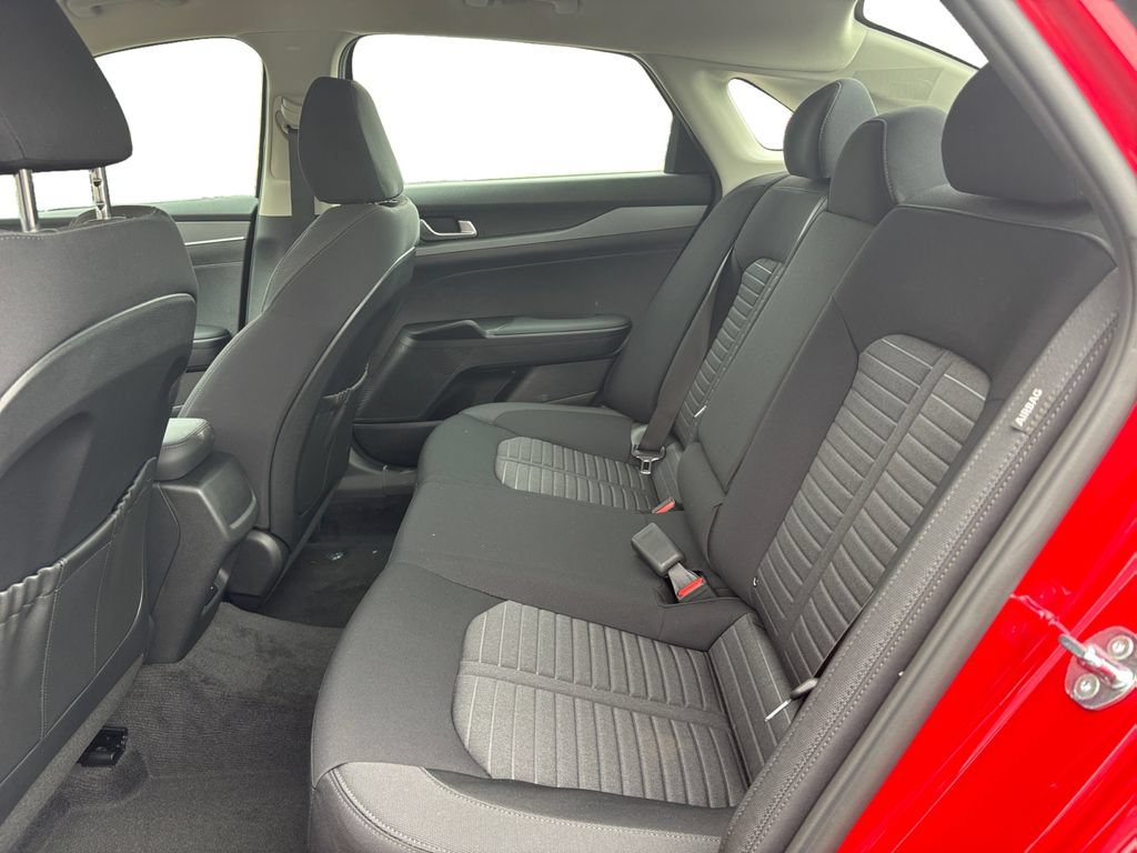 New 2025 Kia K5 LXS FWD image 12