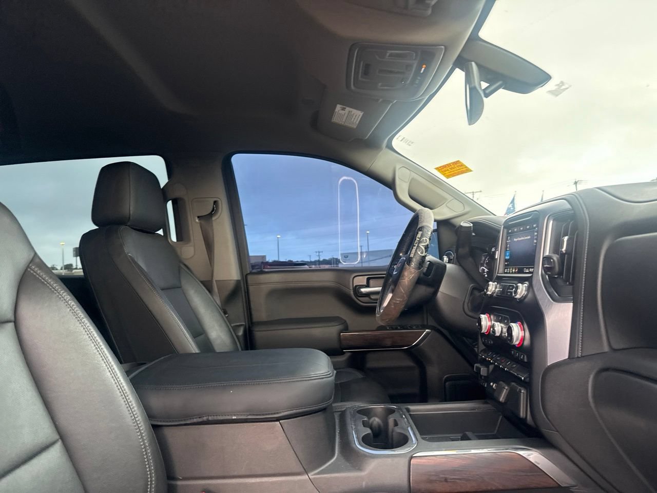 Used 2020 GMC Sierra 1500 SLT w/ SLT Premium Package AWD/4WD image 27