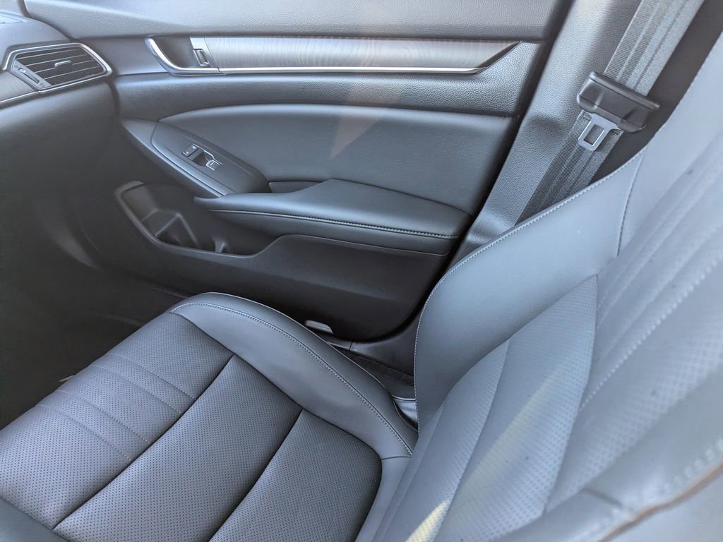Used 2022 Honda Accord EX-L image 13
