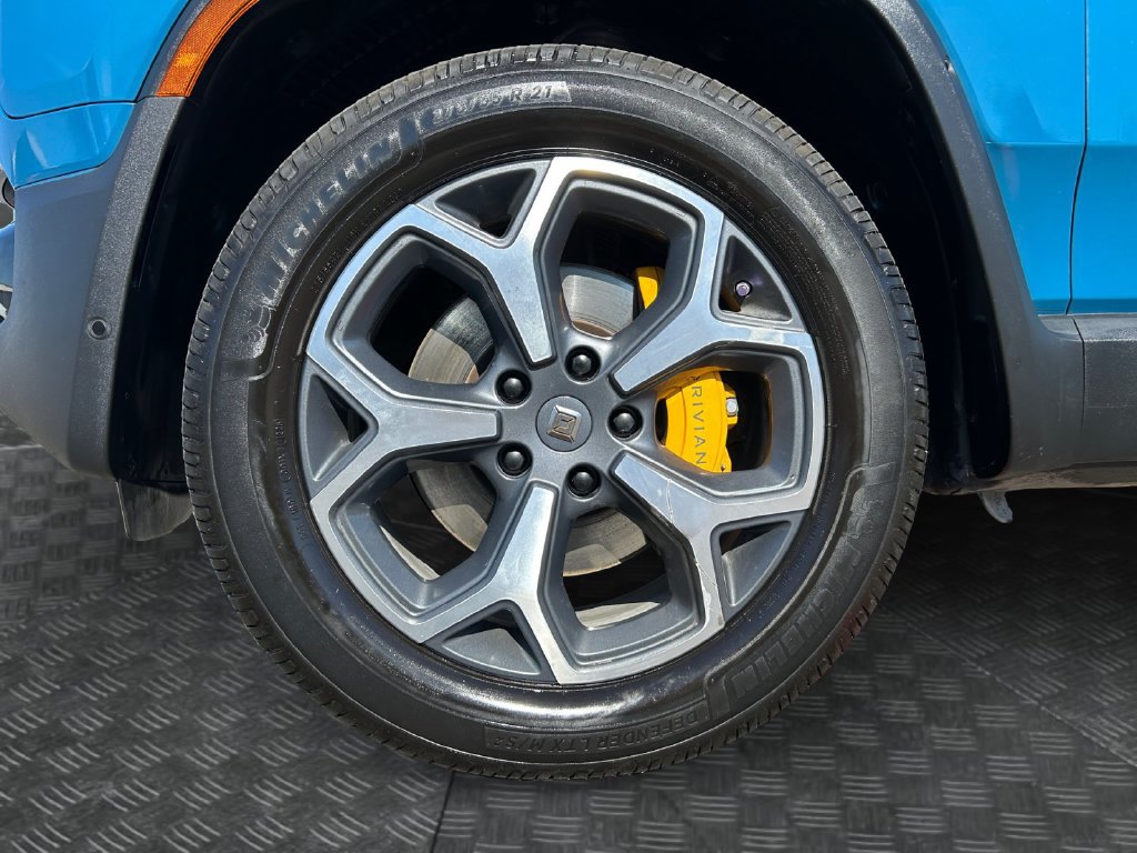 Used 2022 Rivian R1T Adventure AWD/4WD image 23