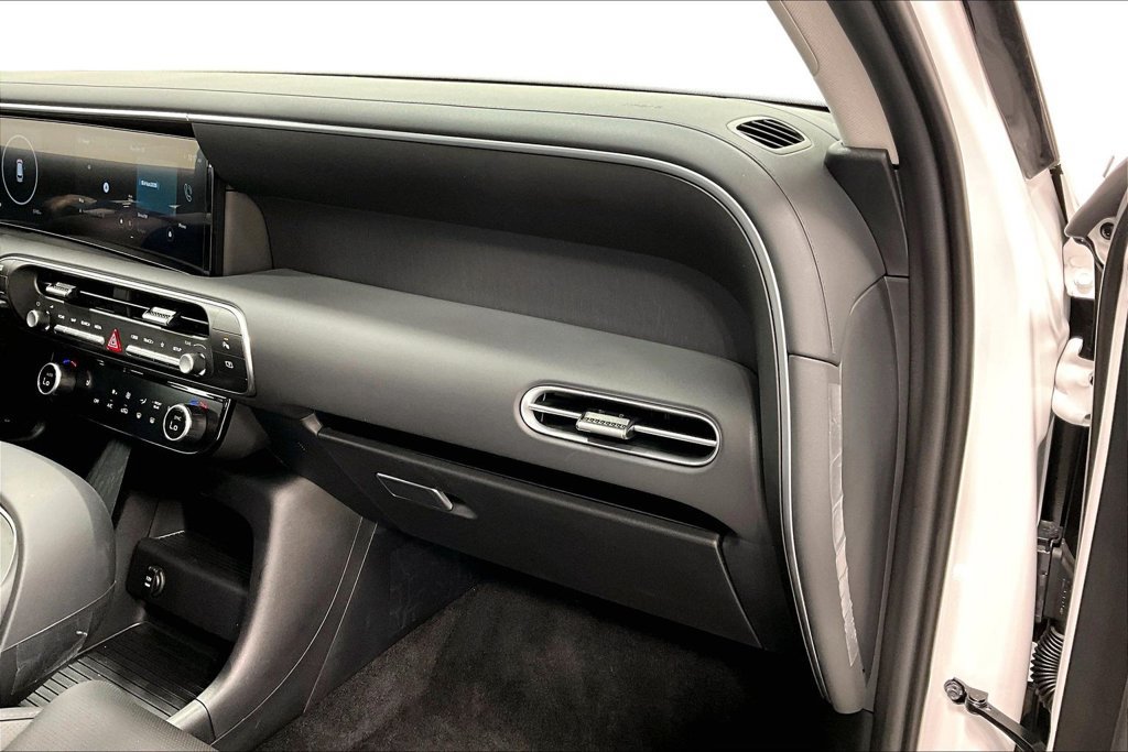 Used 2026 Hyundai Palisade SEL FWD image 19